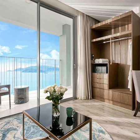 Panorama Lyn Beachfront Apartment Nha Trang Buitenkant foto
