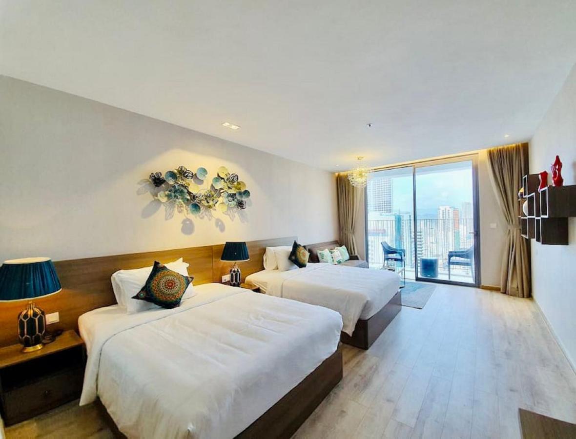 Panorama Lyn Beachfront Apartment Nha Trang Buitenkant foto