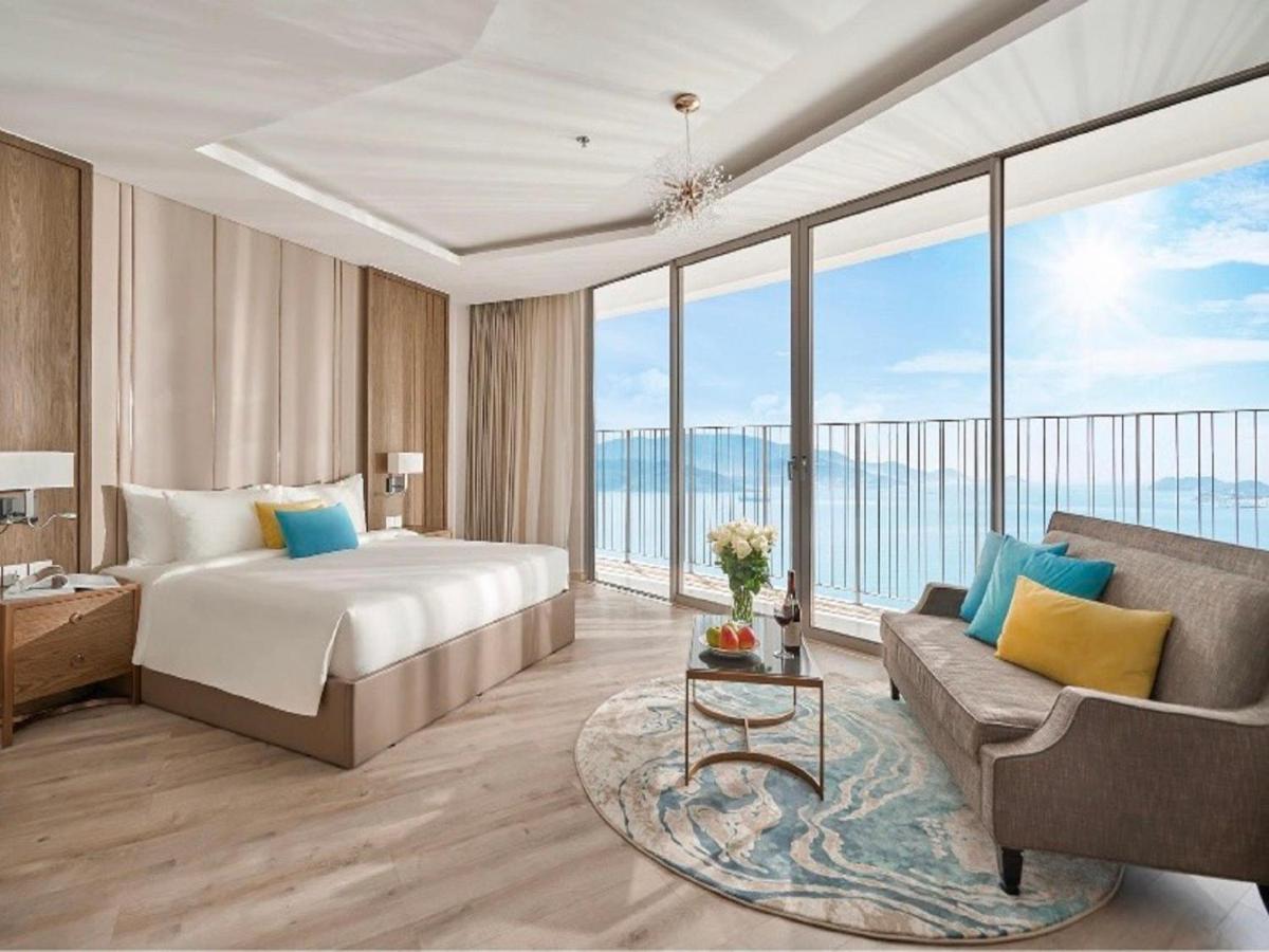 Panorama Lyn Beachfront Apartment Nha Trang Buitenkant foto